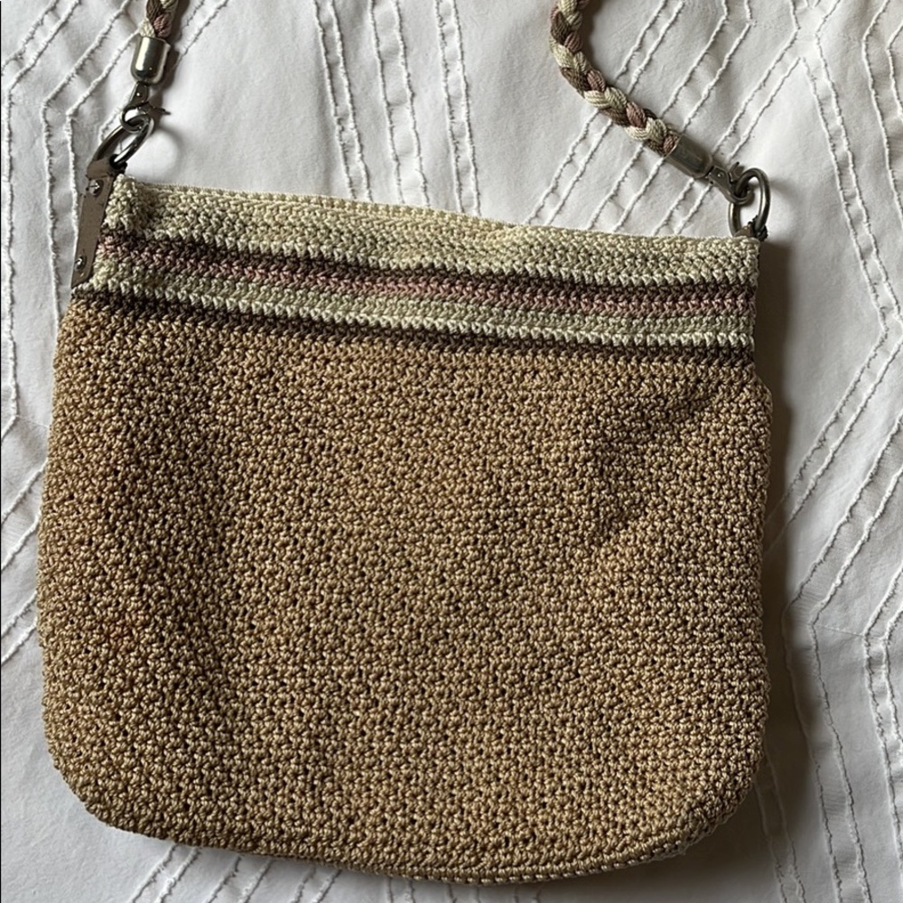 Saak crossbody bag